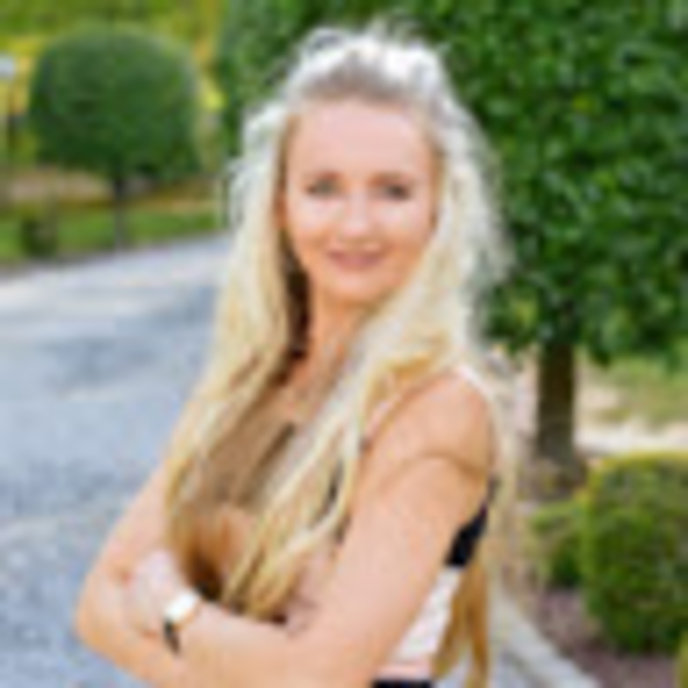 Meet your Posher, Krystal